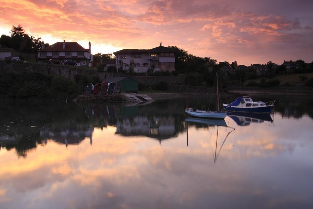 aberdour hotel stables rooms and beer garden