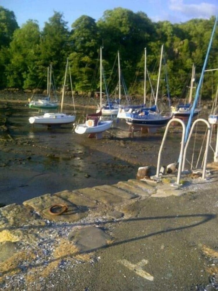 aberdour hotel stables rooms and beer garden