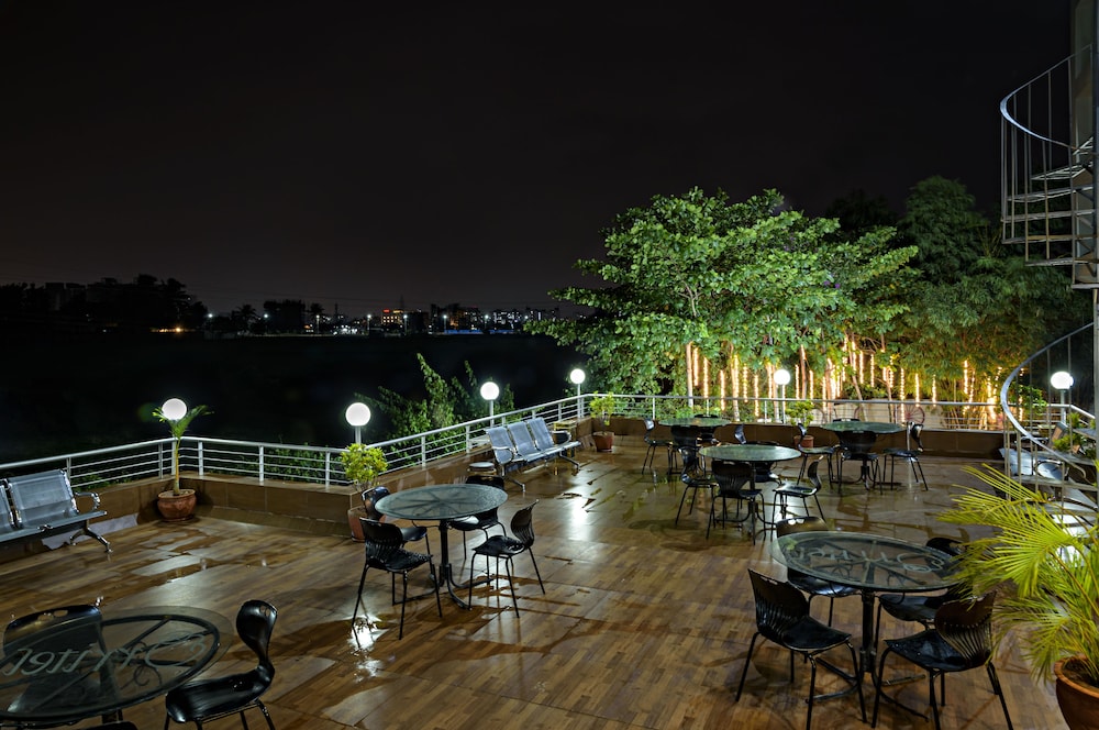 inventree hotel hinjewadi