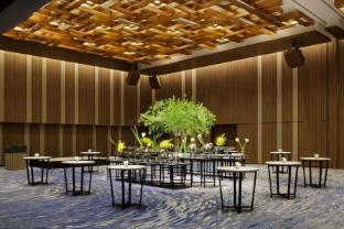 the osaka station hotel autograph collection