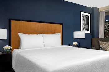 kimpton theta new york times square by ihg