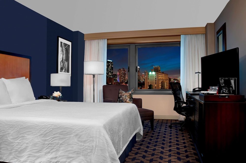 kimpton theta new york times square by ihg