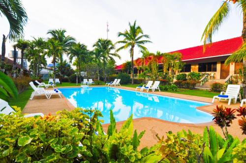 the golddiggers resort phuket