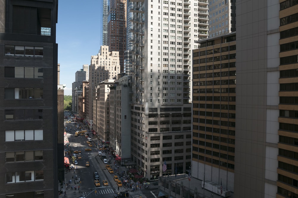 the manhattan at times square