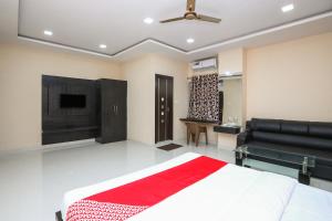 suvarna suites