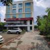 silverkey executive stays 20018 d square omr