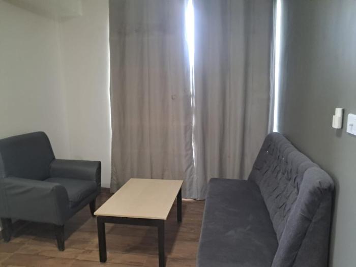 silverkey executive stays 20018 d square omr