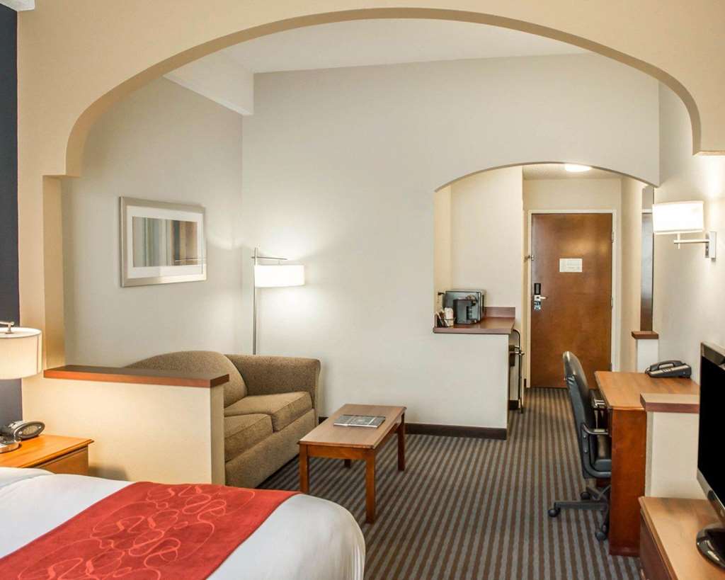 fairfield by marriott inn and suites newport cincinnati