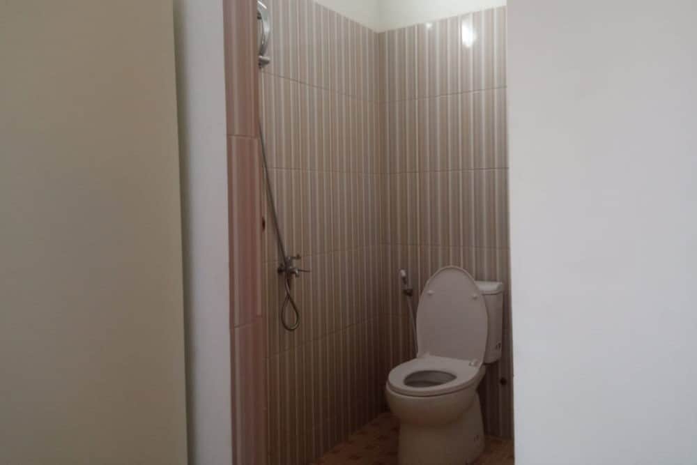 oyo 93569 fathir homestay syariah