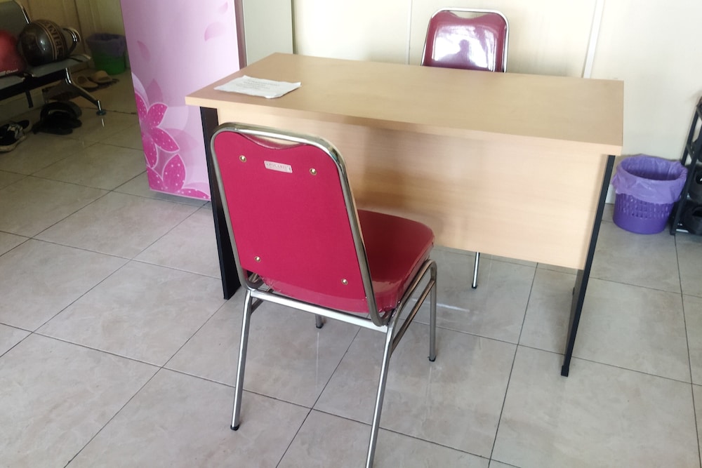 oyo 93569 fathir homestay syariah