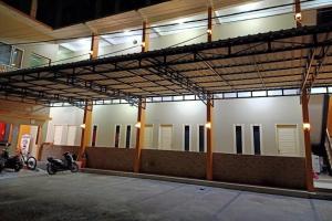 oyo 93569 fathir homestay syariah