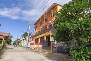 oyo 93664 homestay purirano