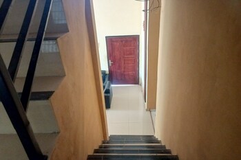 oyo 93664 homestay purirano