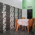 oyo 93695 guest house riharti syariah