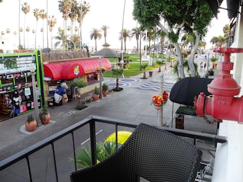 balboa inn on the beach