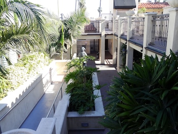 balboa inn on the beach