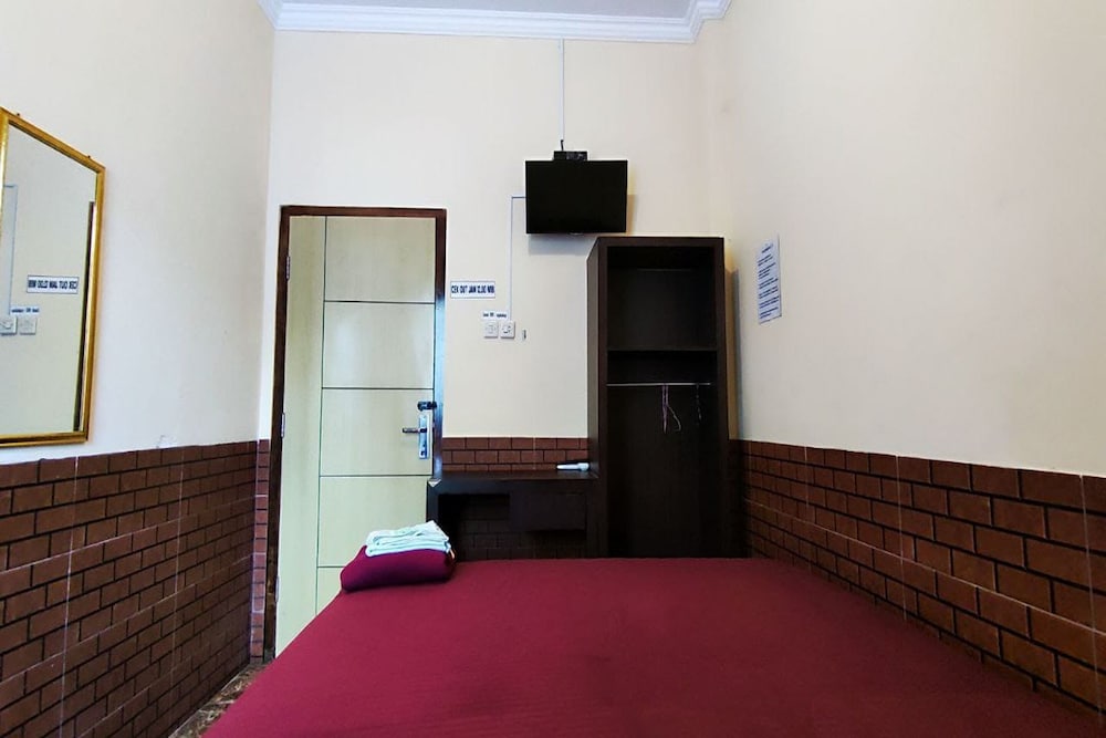 oyo 93749 aksana homestay syariah