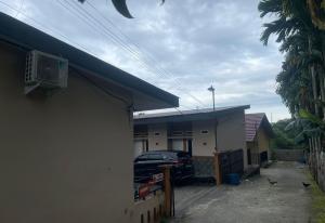 oyo 93749 aksana homestay syariah