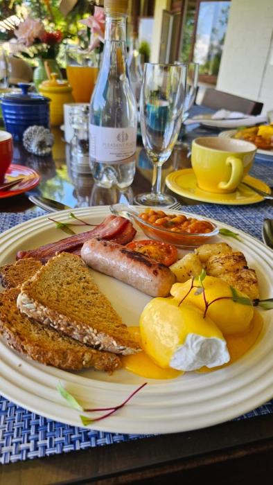 pleasant places by sanaandi