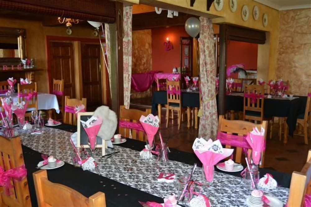 old halliwell country inn