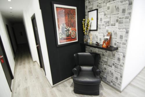 hostal mh fuencarral