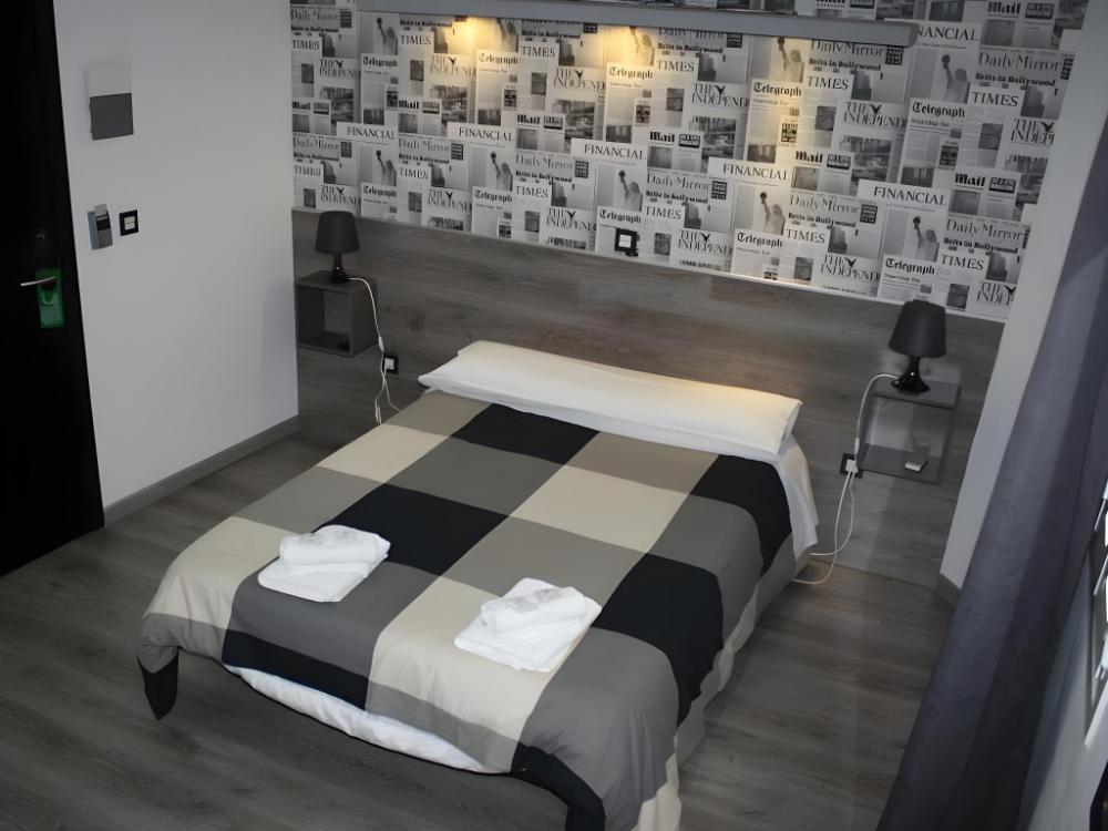 hostal mh fuencarral