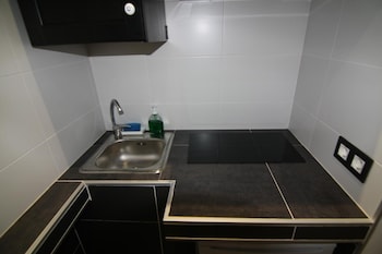 hostal mh fuencarral