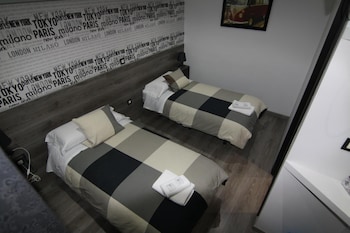 hostal mh fuencarral