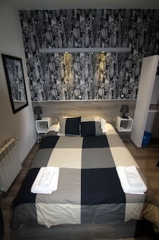 hostal mh fuencarral