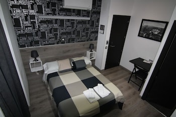 hostal mh fuencarral