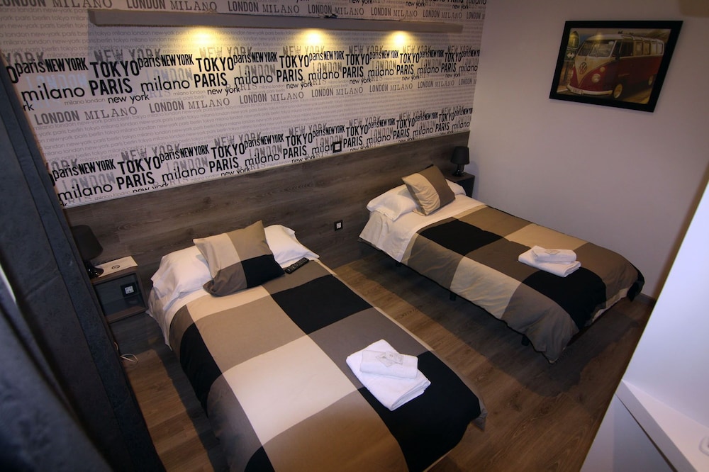 hostal mh fuencarral