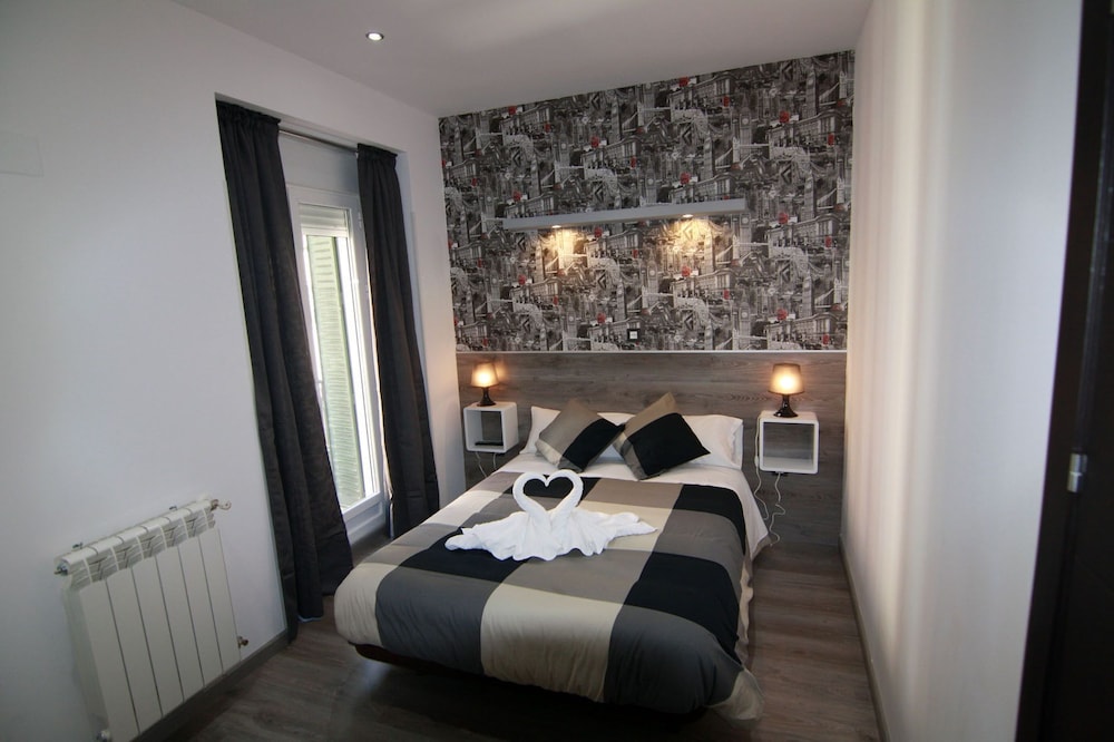 hostal mh fuencarral