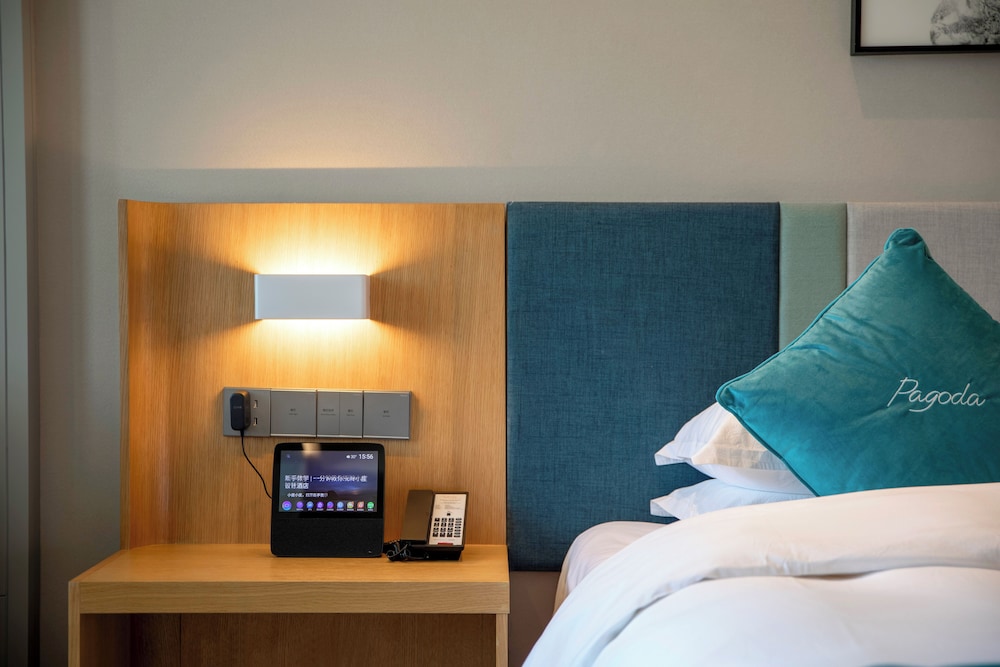 ssaw pagoda hotel qingdao west coast