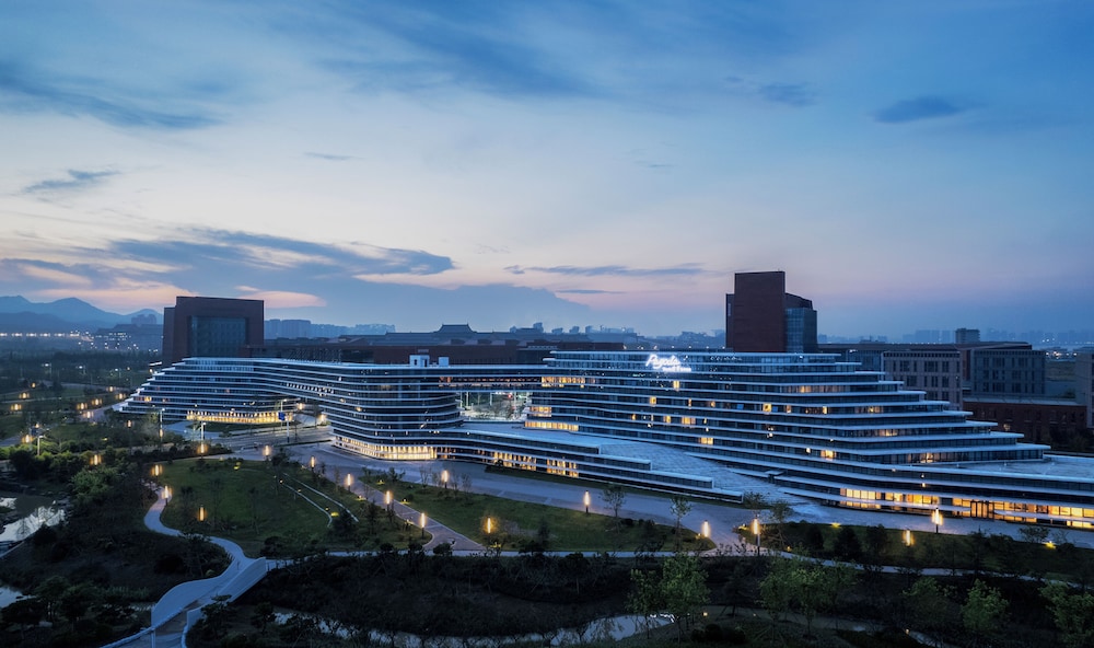 ssaw pagoda hotel qingdao west coast