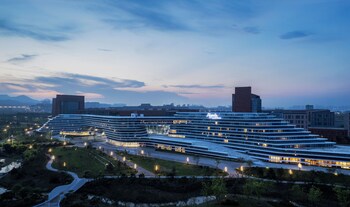 ssaw pagoda hotel qingdao west coast