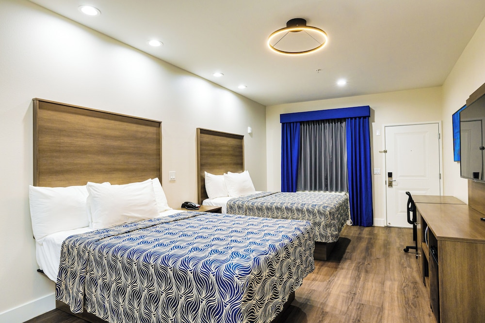 palace inn blue edgebrook