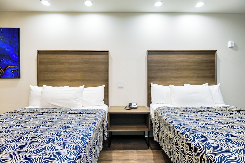 palace inn blue edgebrook