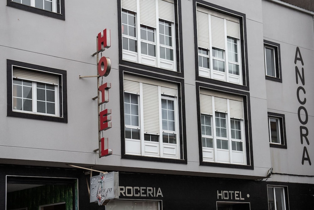 hotel ancora