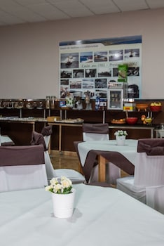 hotel ancora