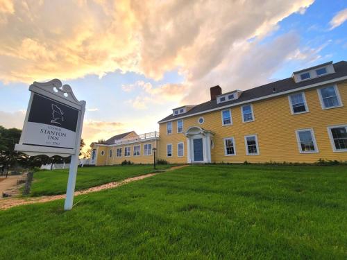 The General Stanton Inn,,3 star