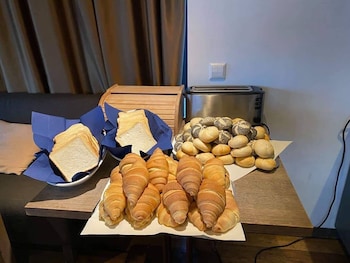 zaliasis slenis self check in hotel