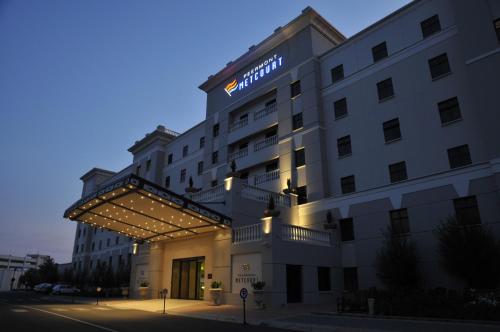 peermont metcourt at emperors palace johannesburg