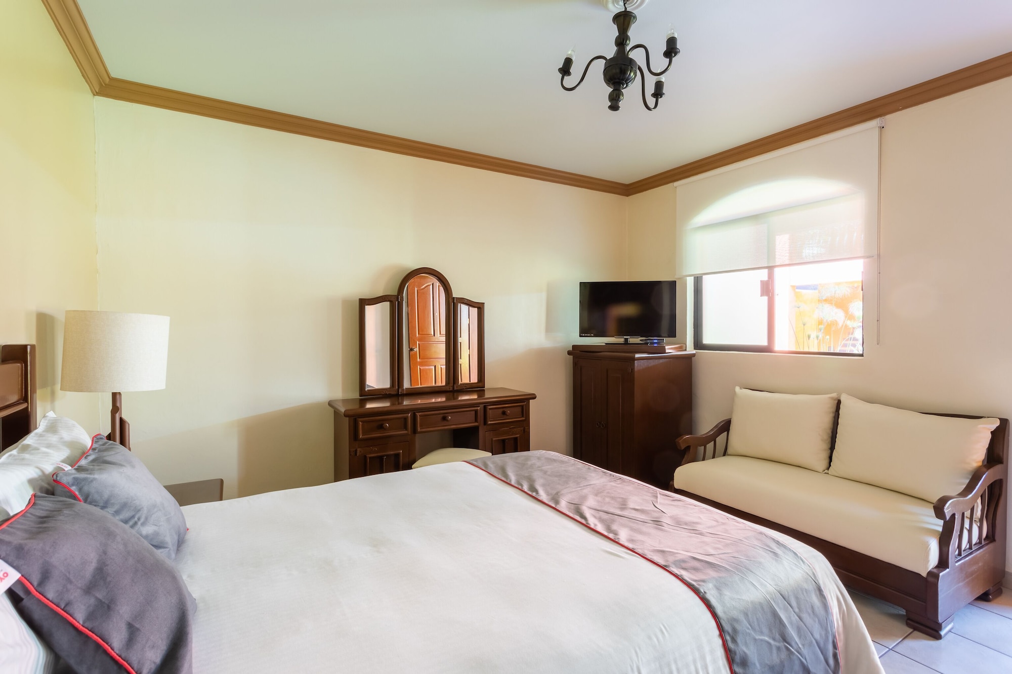 hotel angel inn