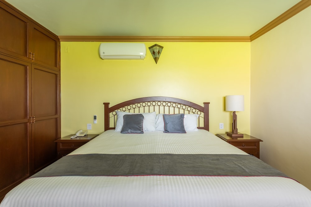 hotel angel inn