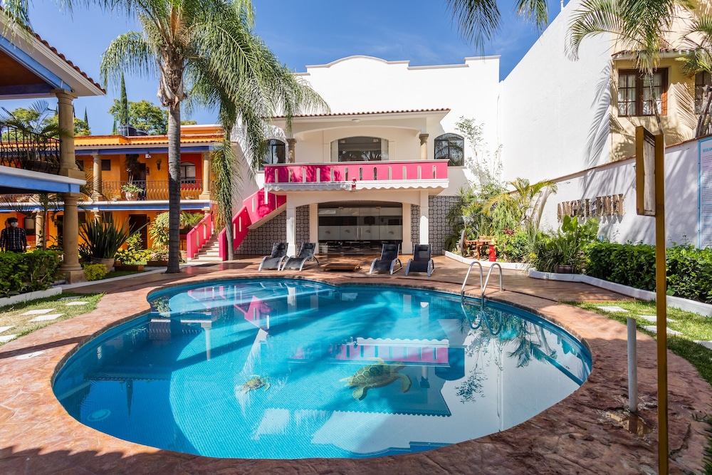 Hotel Angel Inn,Near Amigos Del Sol,4 star