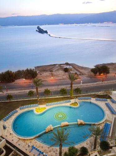 leonardo plaza dead sea