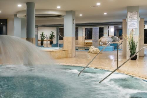 leonardo plaza dead sea