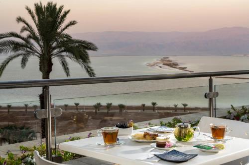 leonardo plaza dead sea