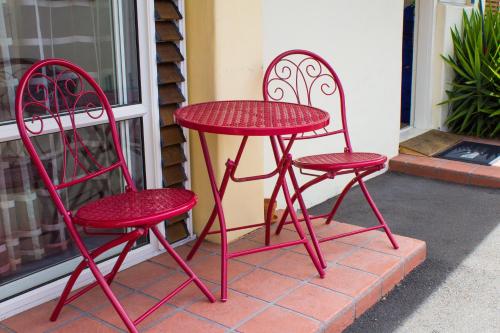 bella tuscany on kennedy