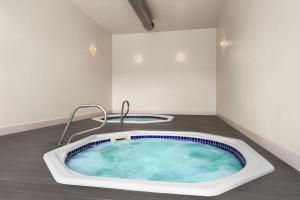 holiday inn ocean city by ihg